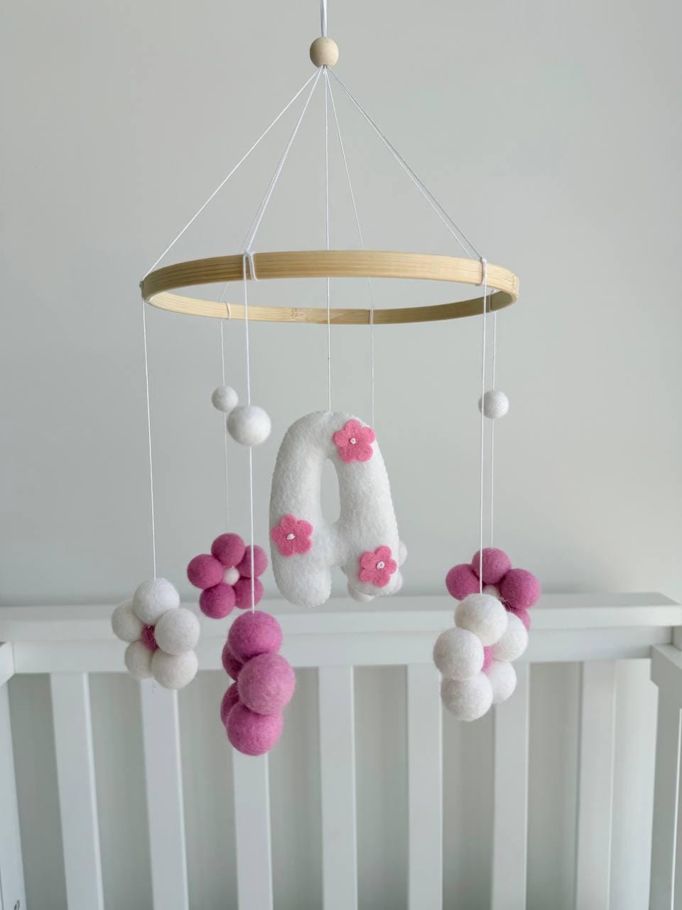 Personalizable Baby Mobile with Flowers